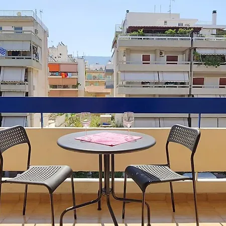 Campus Renovated @ Ilisia Апартаменты